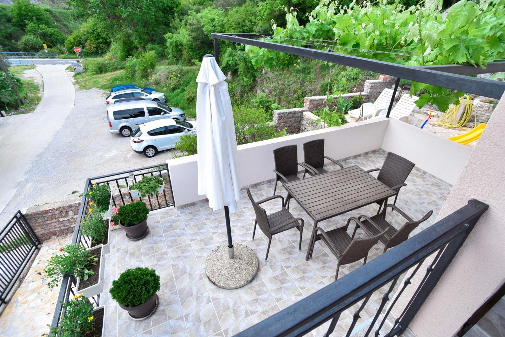 Vila Lucice Petrovac المظهر الخارجي الصورة